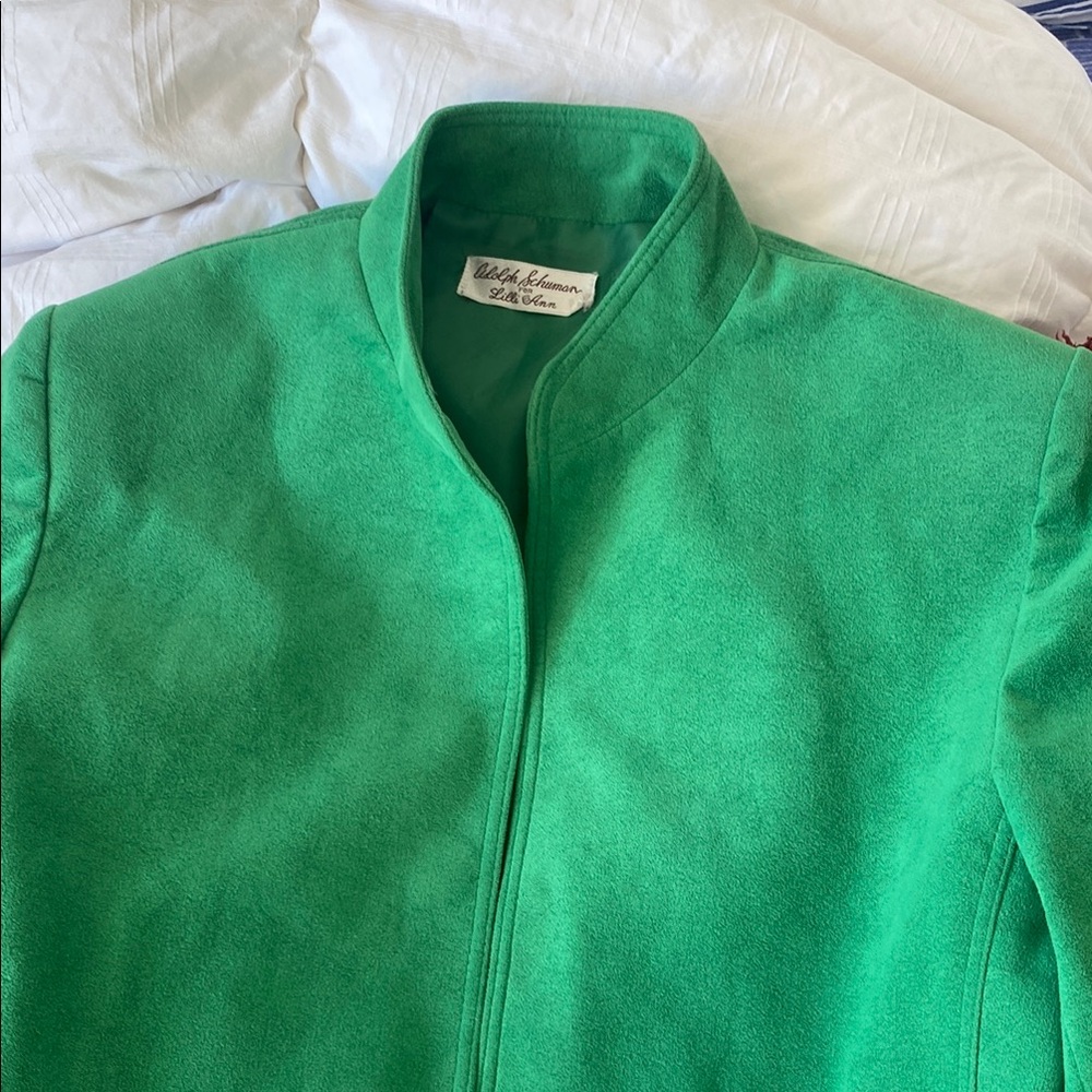 Vintage amazing Green ultra suede cropped  Jacket. Size small. Best color ever!